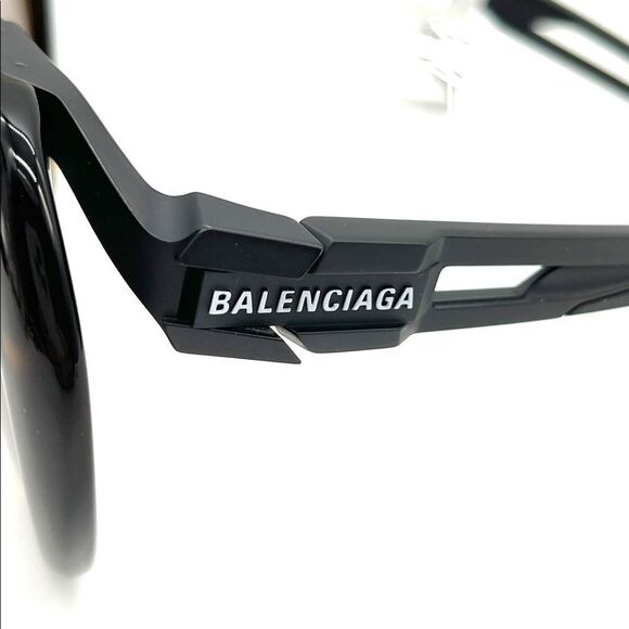 Balenciagia Sun Glasses NWT main image 5